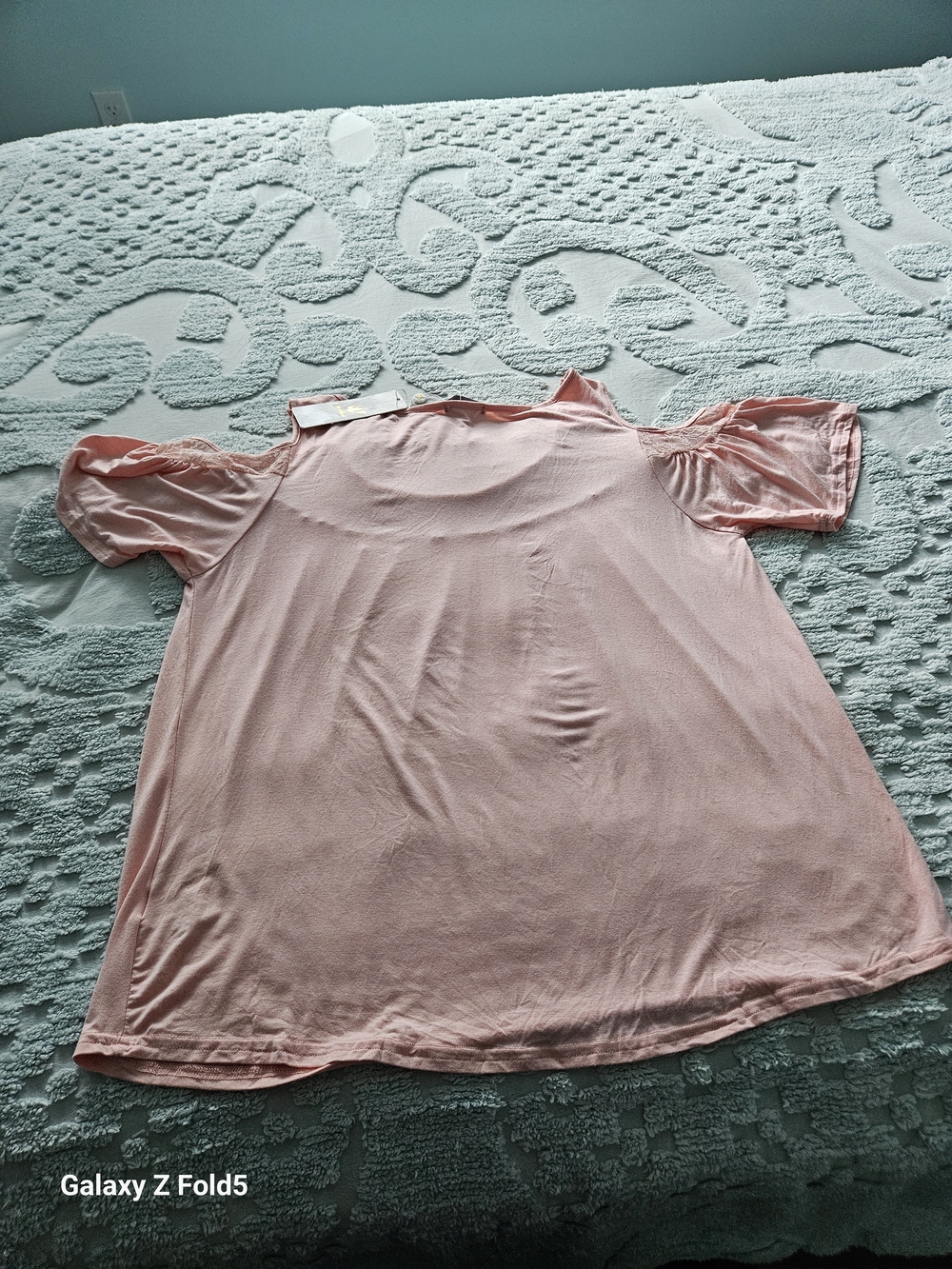 Nicole Miller Blush Pink Cold-Shoulder Lace Yoke Tunic - Picture 4 of 9